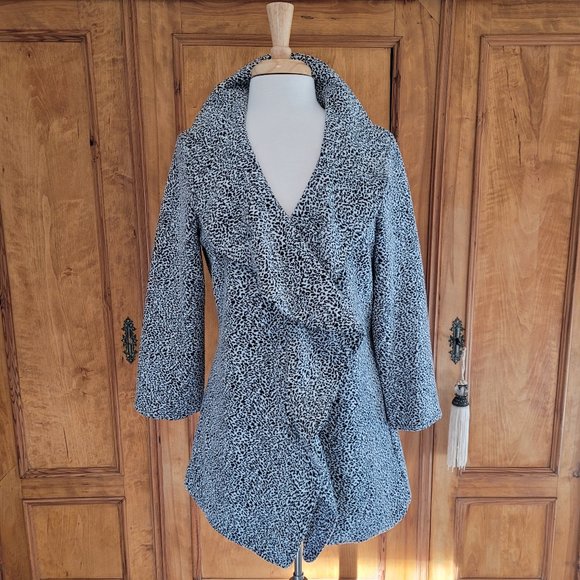 Calvin Klein Open Waterfall Open Front Women's Cardigan/Jacket. Size 8 - Picture 2 of 9